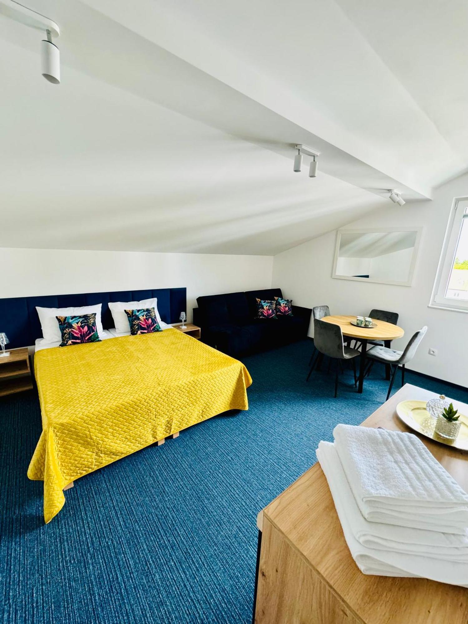 Apartamenty III Teligi เมียลโน ภายนอก รูปภาพ